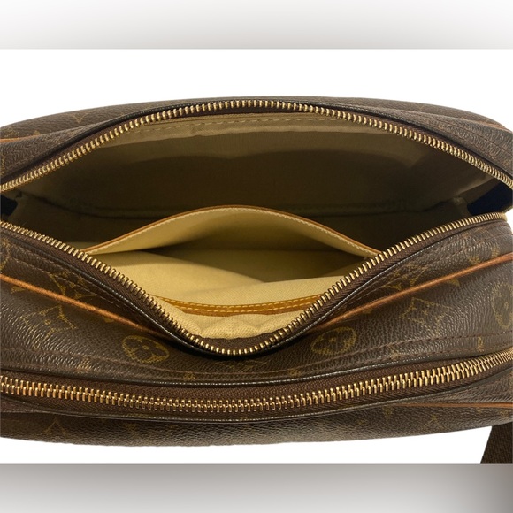 AUTHENTIC LOUIS VUITTON REPORTER PM- DATE CODE SP1919 - Picture 7 of 16